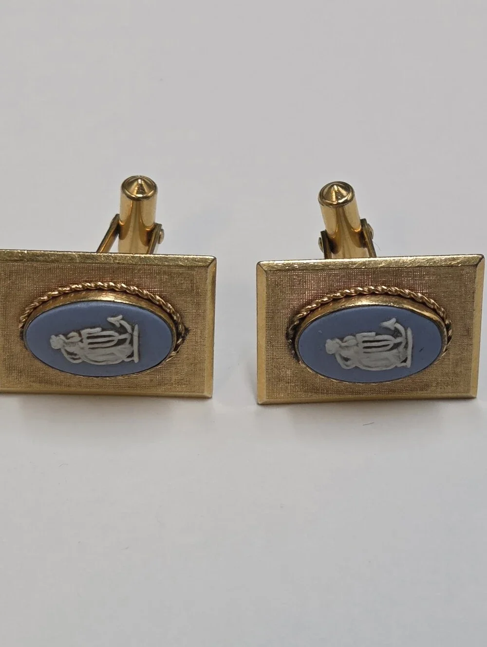 Vintage Wedgwood Blue & White Jasperware 1/20 12k Gold Filled Cufflinks